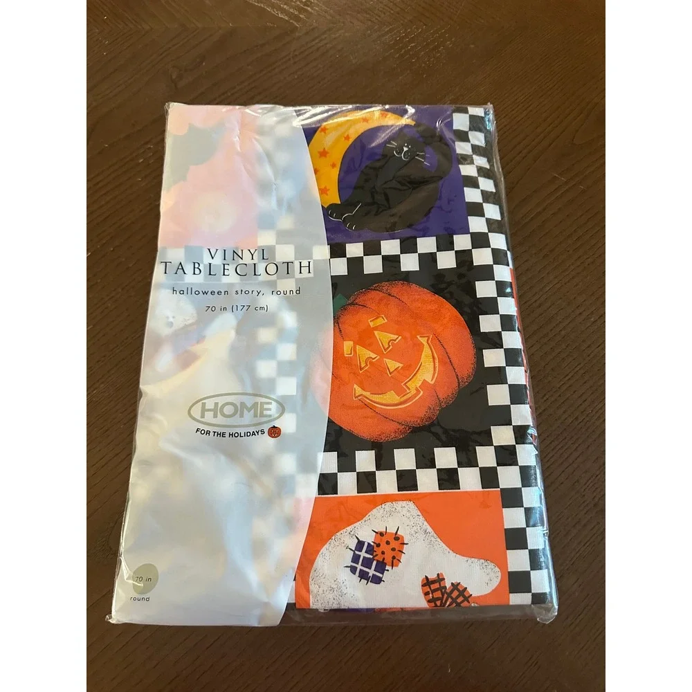 Target Home for the Holidays Halloween Round Vinyl Tablecloth 70'' 2001 NOS